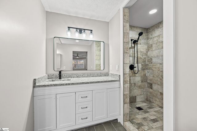 115 Oglewood Drive, Simpsonville, SC 29681