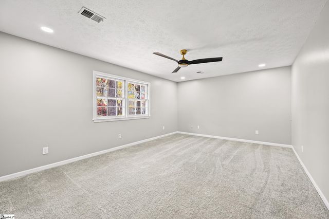 115 Oglewood Drive, Simpsonville, SC 29681