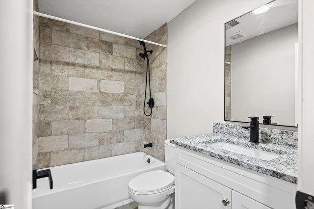 115 Oglewood Drive, Simpsonville, SC 29681