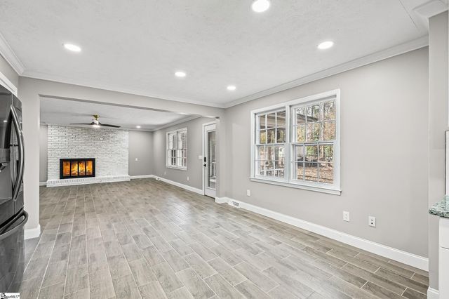 115 Oglewood Drive, Simpsonville, SC 29681