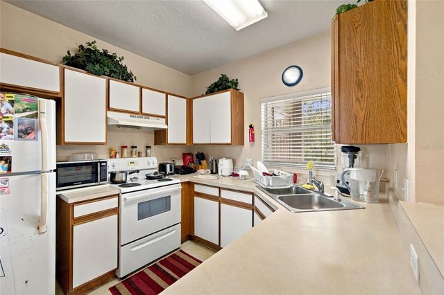 3306 BROKEN BOW DRIVE, Land O Lakes, FL 34639