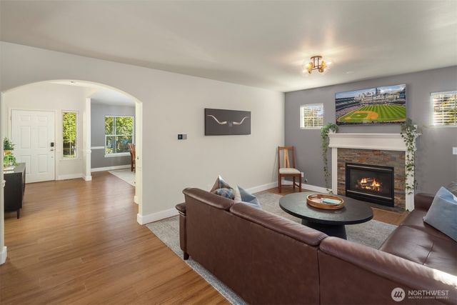 22418 SE 281st Street, Maple Valley, WA 98038
