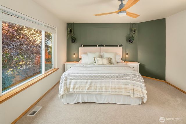 22418 SE 281st Street, Maple Valley, WA 98038