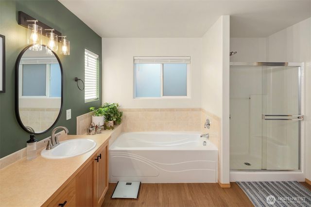 22418 SE 281st Street, Maple Valley, WA 98038