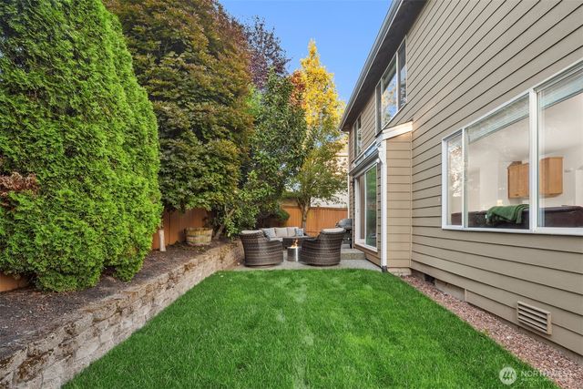 22418 SE 281st Street, Maple Valley, WA 98038