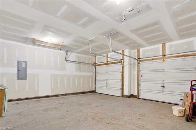 5915 Boxelder Cove, Greensboro, NC 27405