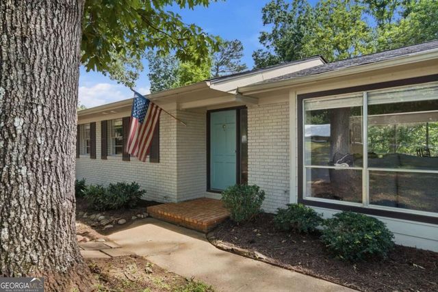 2251 Skyline Drive, Gainesville, GA 30501