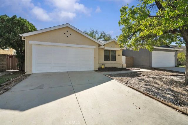 2854 Nandina, Palmdale, CA 93550