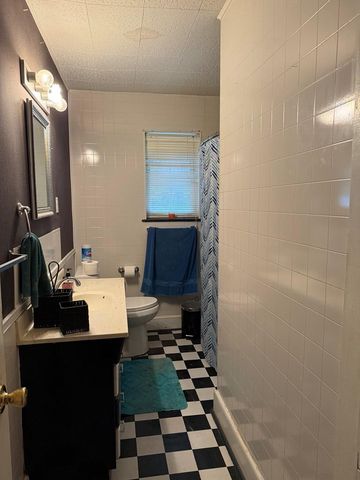 711 24th St, Crane, TX 79731