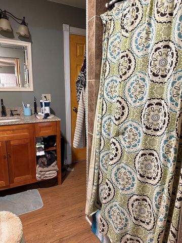 711 24th St, Crane, TX 79731