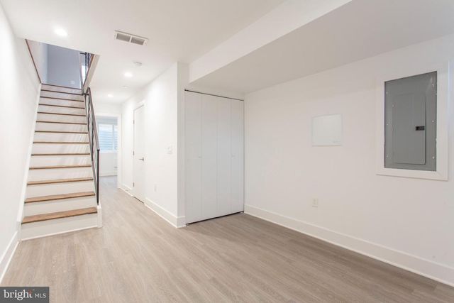 542 PIERCE ST, Philadelphia, PA 19148