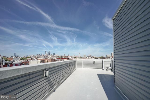 542 PIERCE ST, Philadelphia, PA 19148