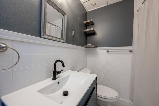 415 Fairbanks - Garage Apartment A Street Garage, Houston, TX 77009