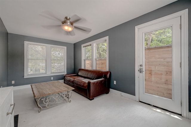 415 Fairbanks - Garage Apartment A Street Garage, Houston, TX 77009