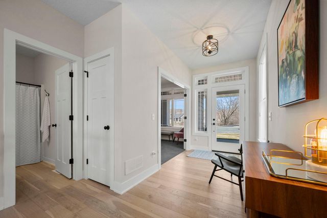 3925 Noah Court NW, Prior Lake, MN 55372