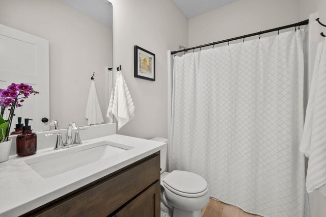 3925 Noah Court NW, Prior Lake, MN 55372