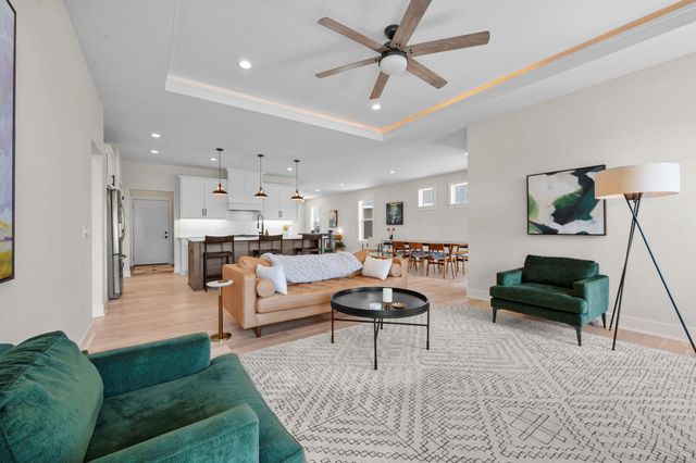 3925 Noah Court NW, Prior Lake, MN 55372