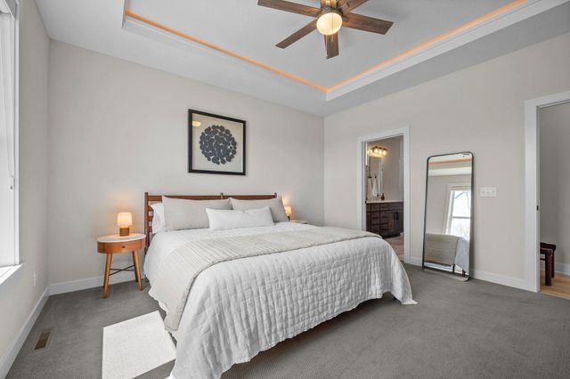 3925 Noah Court NW, Prior Lake, MN 55372