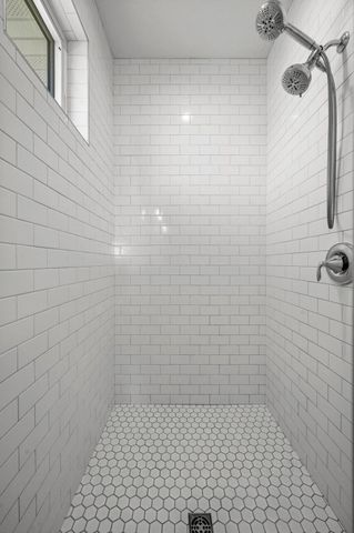 3925 Noah Court NW, Prior Lake, MN 55372