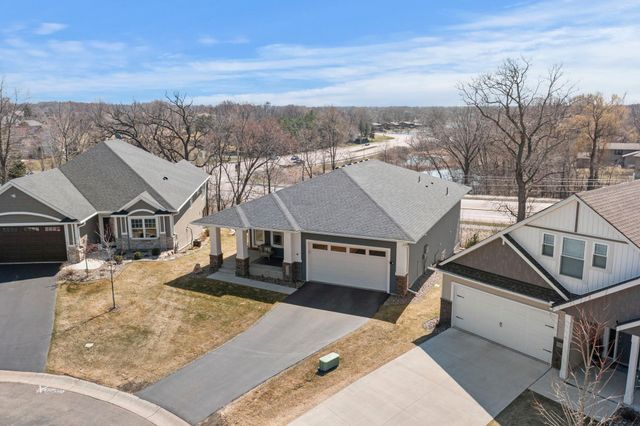 3925 Noah Court NW, Prior Lake, MN 55372