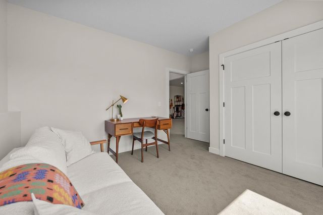 3925 Noah Court NW, Prior Lake, MN 55372