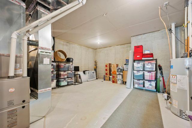 3925 Noah Court NW, Prior Lake, MN 55372