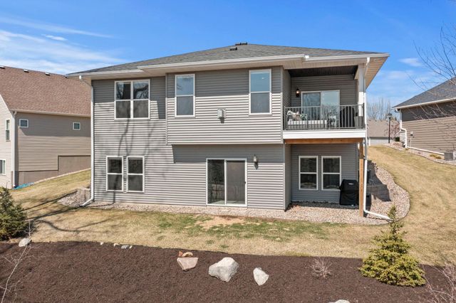 3925 Noah Court NW, Prior Lake, MN 55372