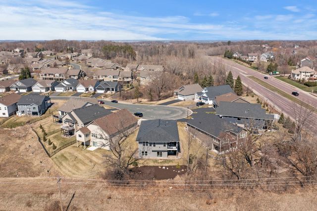 3925 Noah Court NW, Prior Lake, MN 55372