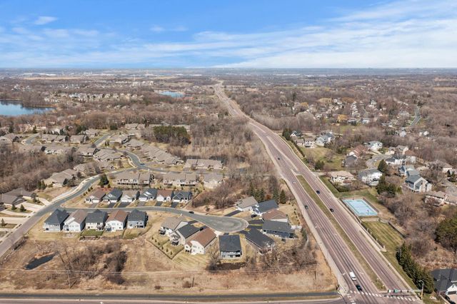 3925 Noah Court NW, Prior Lake, MN 55372