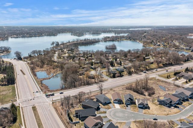 3925 Noah Court NW, Prior Lake, MN 55372