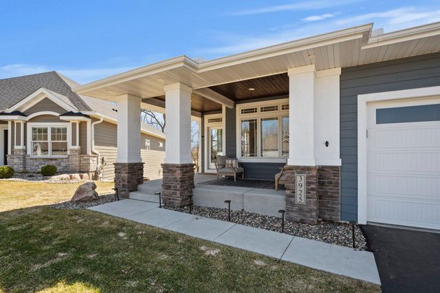 3925 Noah Court NW, Prior Lake, MN 55372
