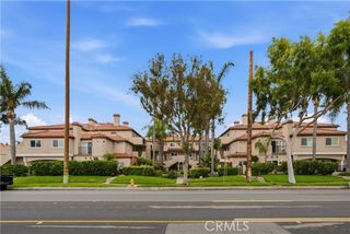 626 Lake 38, Huntington Beach, CA 92648