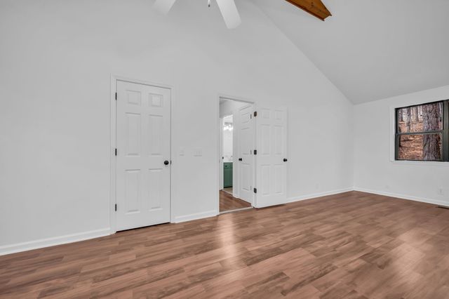 1017 Yellow Hammer Dr, Kingston Springs, TN 37082