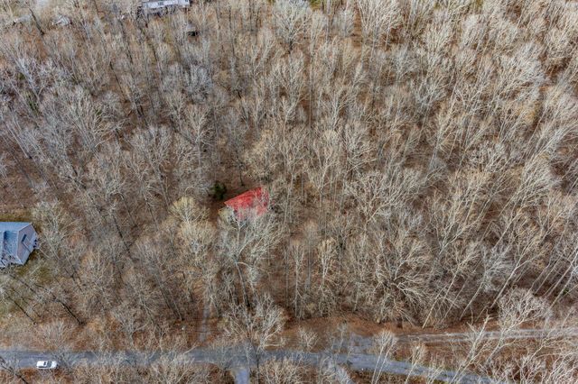 1017 Yellow Hammer Dr, Kingston Springs, TN 37082