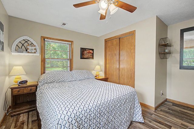 11940 E 690, Hudson, IN 46747