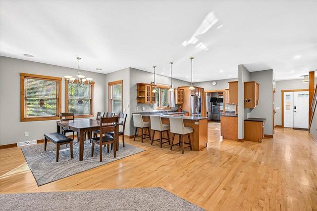 1018 Tamarack Way, Verona, WI 53593