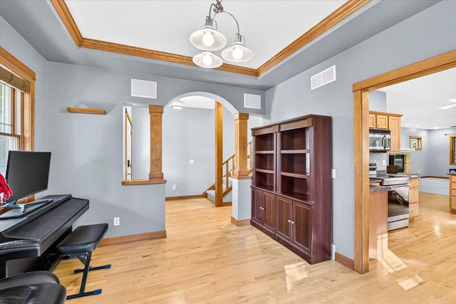 1018 Tamarack Way, Verona, WI 53593