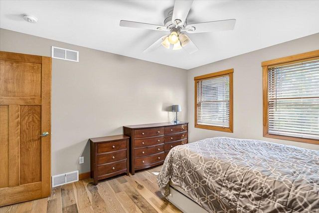 1018 Tamarack Way, Verona, WI 53593