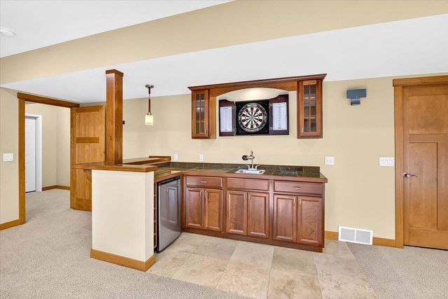 1018 Tamarack Way, Verona, WI 53593