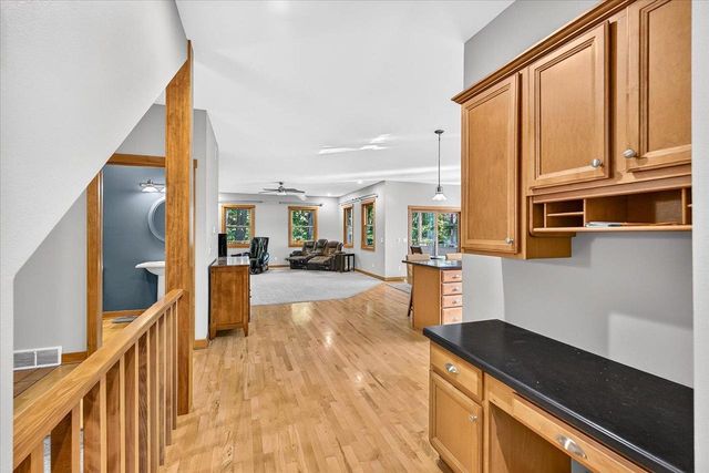1018 Tamarack Way, Verona, WI 53593