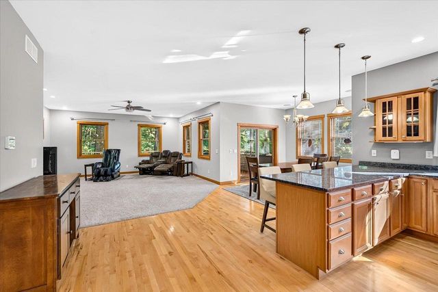 1018 Tamarack Way, Verona, WI 53593