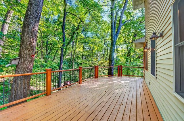 1018 Tamarack Way, Verona, WI 53593