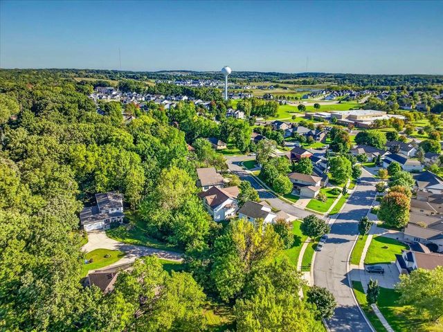 1018 Tamarack Way, Verona, WI 53593