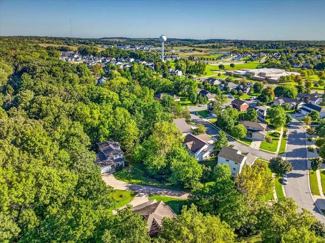 1018 Tamarack Way, Verona, WI 53593