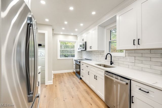 4015 Bayard, South Euclid, OH 44121