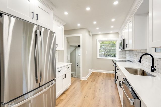 4015 Bayard, South Euclid, OH 44121