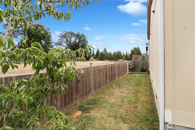 201 W Oakview #52, Centralia, WA 98531