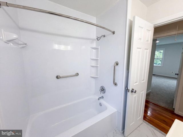 3820 V ST SE, Washington, DC 20020