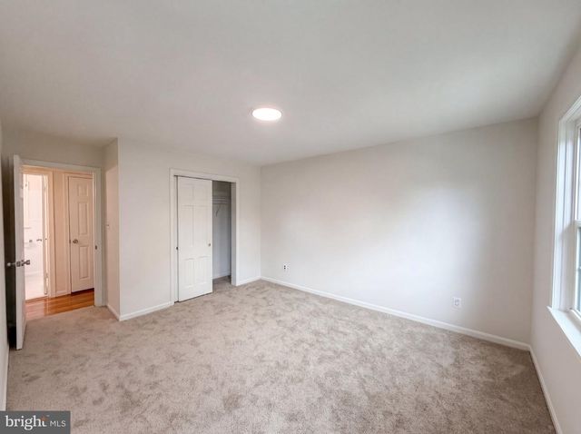 3820 V ST SE, Washington, DC 20020