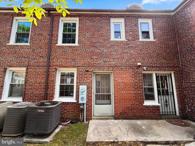 3820 V ST SE, Washington, DC 20020